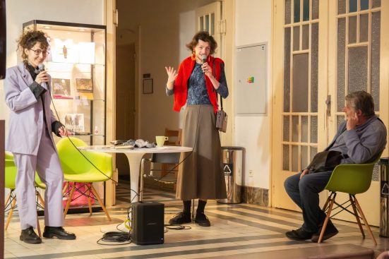 Salon of original creation